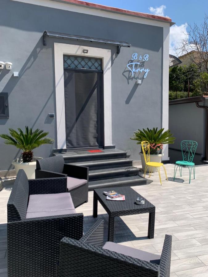 Flat B&B Terry In Ercolano Napoli Εξωτερικό φωτογραφία